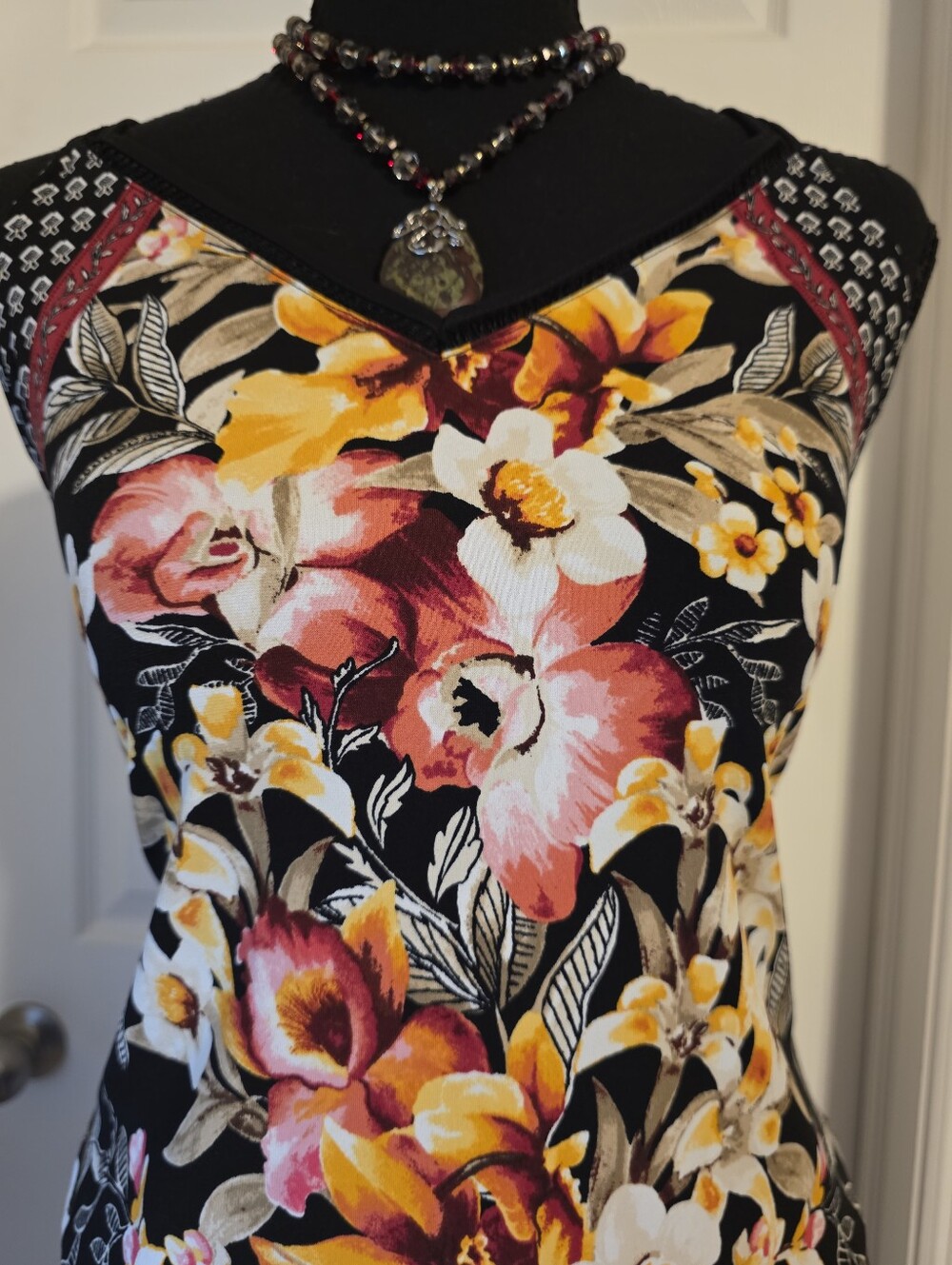 WHBM Tank - Picture 3 of 4